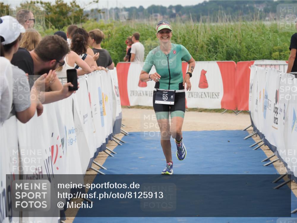 22.06.2025 - Viking Triathlon MichiJ http://msf.ph/oto/8125913 22.06.2025 15:22:20 Ziel 65 meine-sportfotos.de