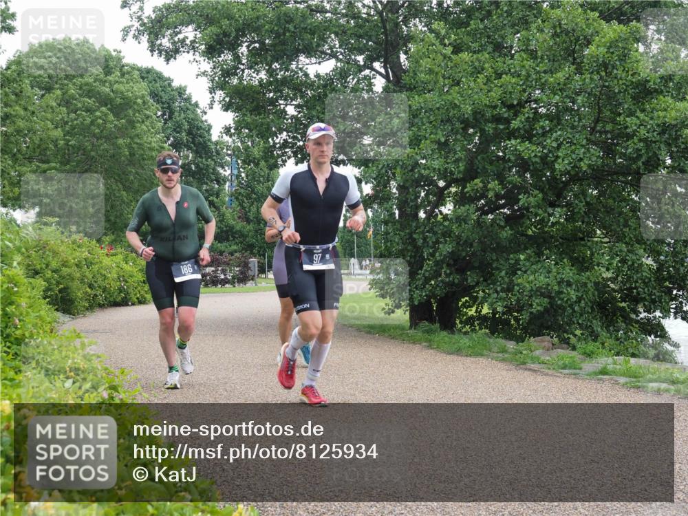 22.06.2025 - Viking Triathlon KatJ http://msf.ph/oto/8125934 22.06.2025 15:28:42 Laufen 97, 186, 460 meine-sportfotos.de