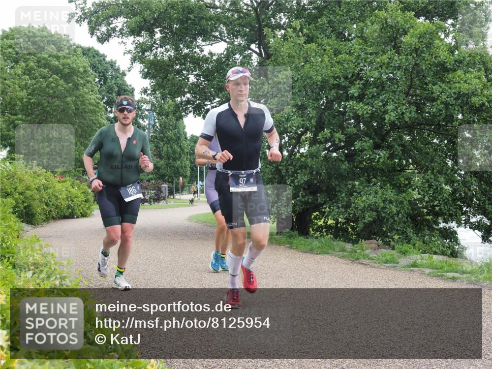 22.06.2025 - Viking Triathlon KatJ http://msf.ph/oto/8125954 22.06.2025 15:28:42 Laufen 97, 186, 460 meine-sportfotos.de