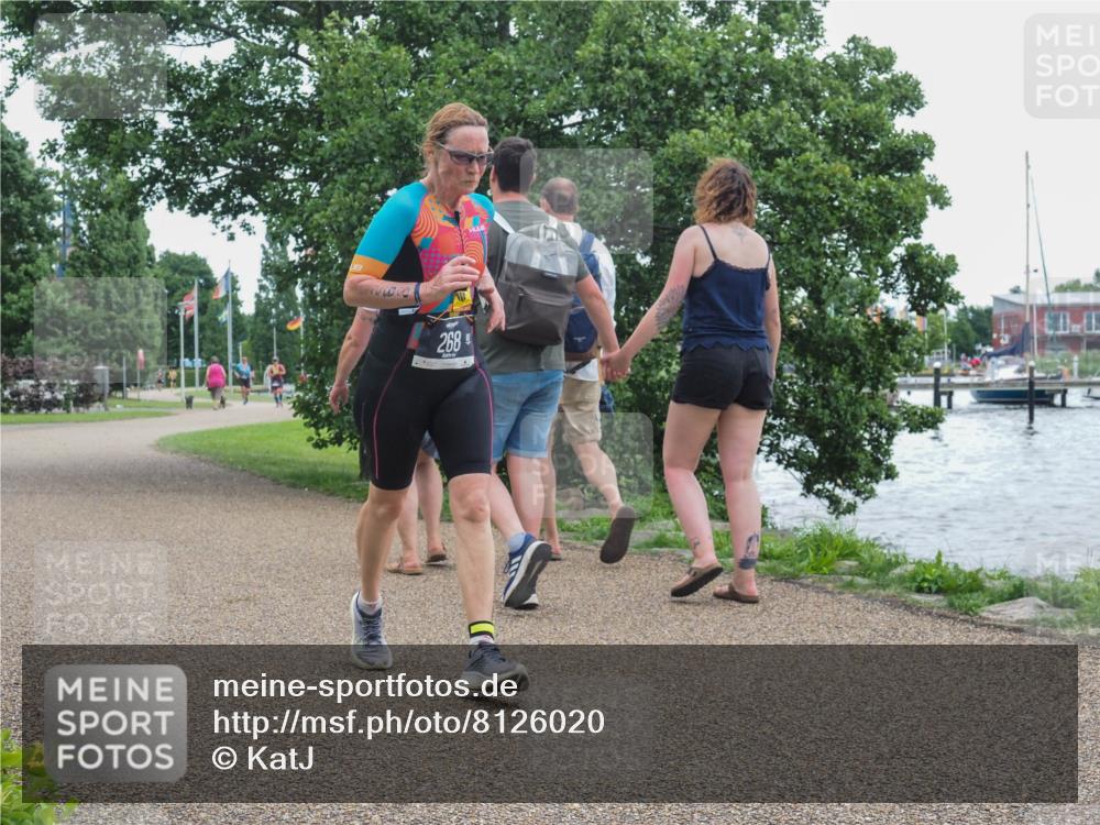 22.06.2025 - Viking Triathlon KatJ http://msf.ph/oto/8126020 22.06.2025 15:28:47 Laufen 268 meine-sportfotos.de