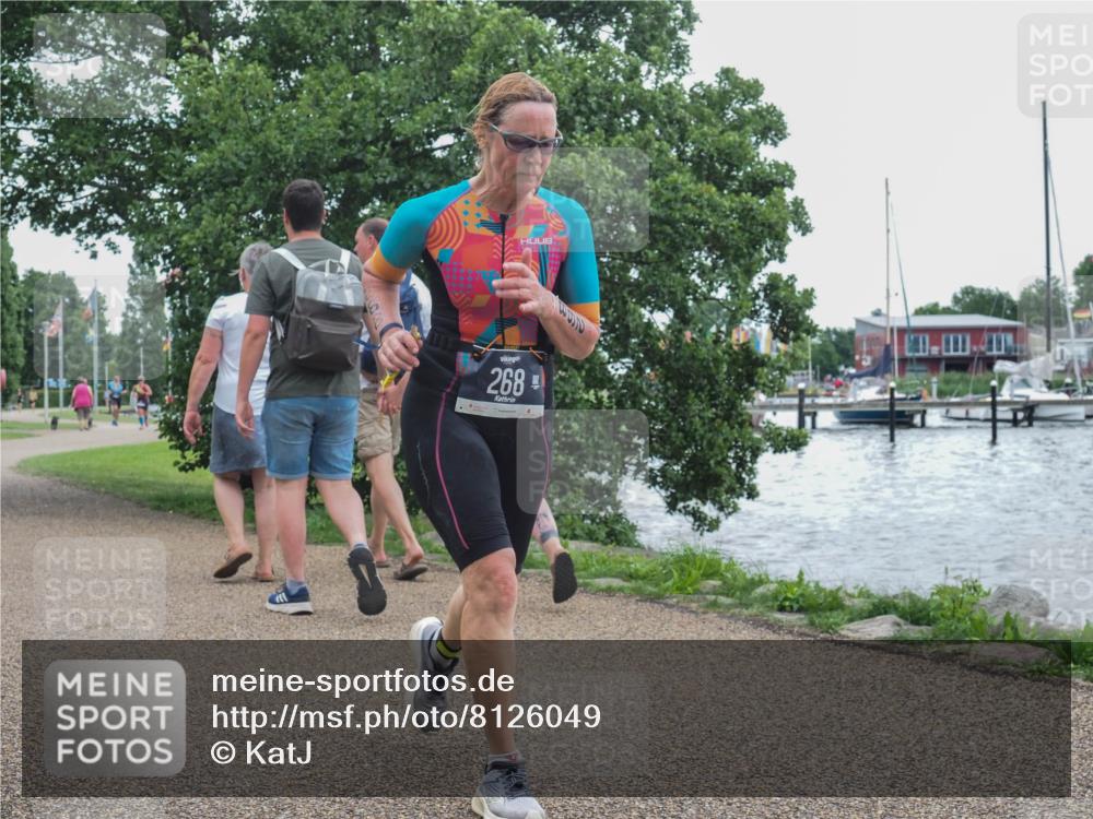 22.06.2025 - Viking Triathlon KatJ http://msf.ph/oto/8126049 22.06.2025 15:28:48 Laufen 268 meine-sportfotos.de