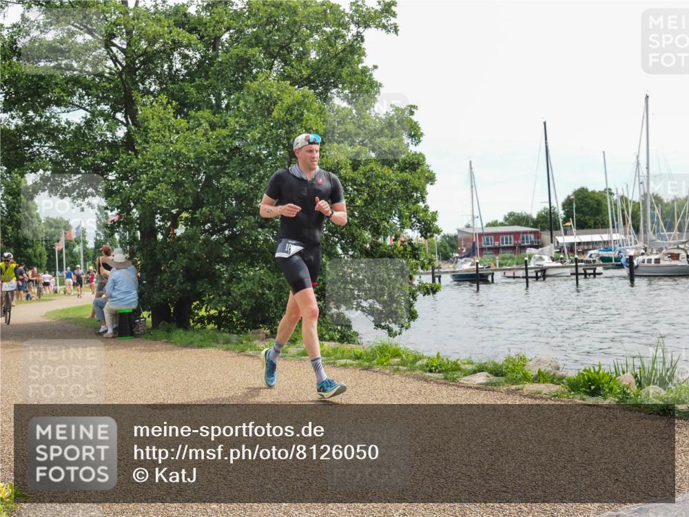 22.06.2025 - Viking Triathlon KatJ http://msf.ph/oto/8126050 22.06.2025 13:45:27 Laufen 187 meine-sportfotos.de