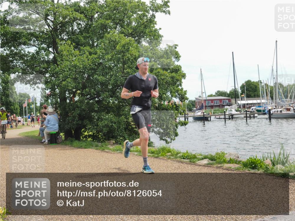22.06.2025 - Viking Triathlon KatJ http://msf.ph/oto/8126054 22.06.2025 13:45:27 Laufen 187 meine-sportfotos.de