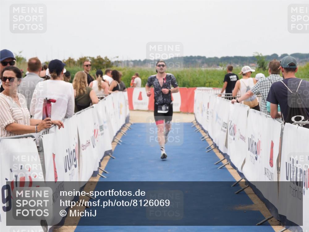 22.06.2025 - Viking Triathlon MichiJ http://msf.ph/oto/8126069 22.06.2025 15:22:34 Ziel 161 meine-sportfotos.de