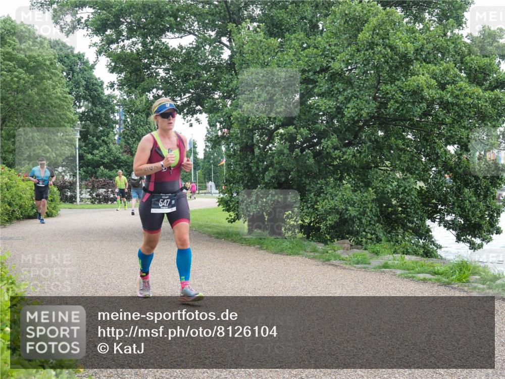 22.06.2025 - Viking Triathlon KatJ http://msf.ph/oto/8126104 22.06.2025 15:29:05 Laufen 547 meine-sportfotos.de