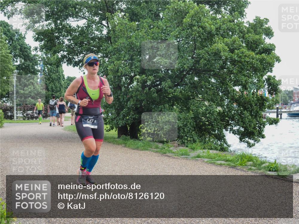 22.06.2025 - Viking Triathlon KatJ http://msf.ph/oto/8126120 22.06.2025 15:29:05 Laufen 547 meine-sportfotos.de
