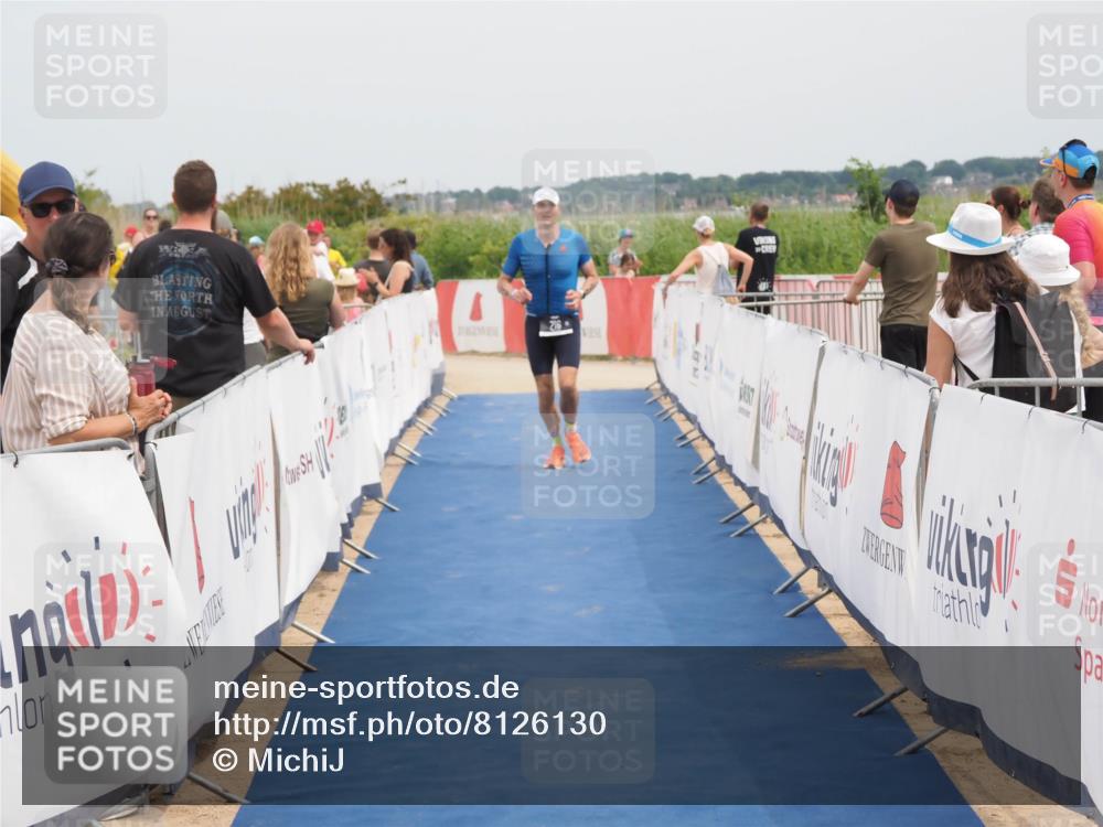 22.06.2025 - Viking Triathlon MichiJ http://msf.ph/oto/8126130 22.06.2025 15:17:30 Ziel 216 meine-sportfotos.de