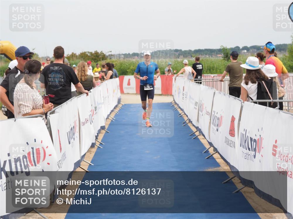 22.06.2025 - Viking Triathlon MichiJ http://msf.ph/oto/8126137 22.06.2025 15:17:30 Ziel 216 meine-sportfotos.de