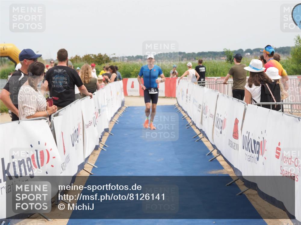 22.06.2025 - Viking Triathlon MichiJ http://msf.ph/oto/8126141 22.06.2025 15:17:30 Ziel 216 meine-sportfotos.de
