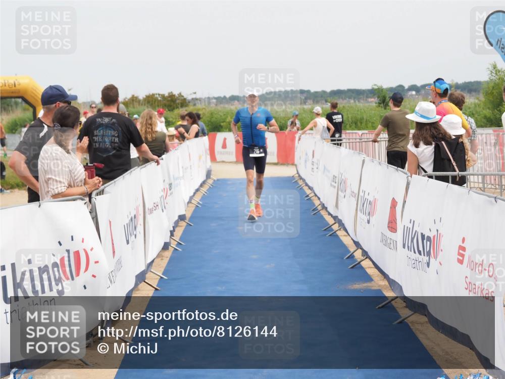 22.06.2025 - Viking Triathlon MichiJ http://msf.ph/oto/8126144 22.06.2025 15:17:30 Ziel 216 meine-sportfotos.de