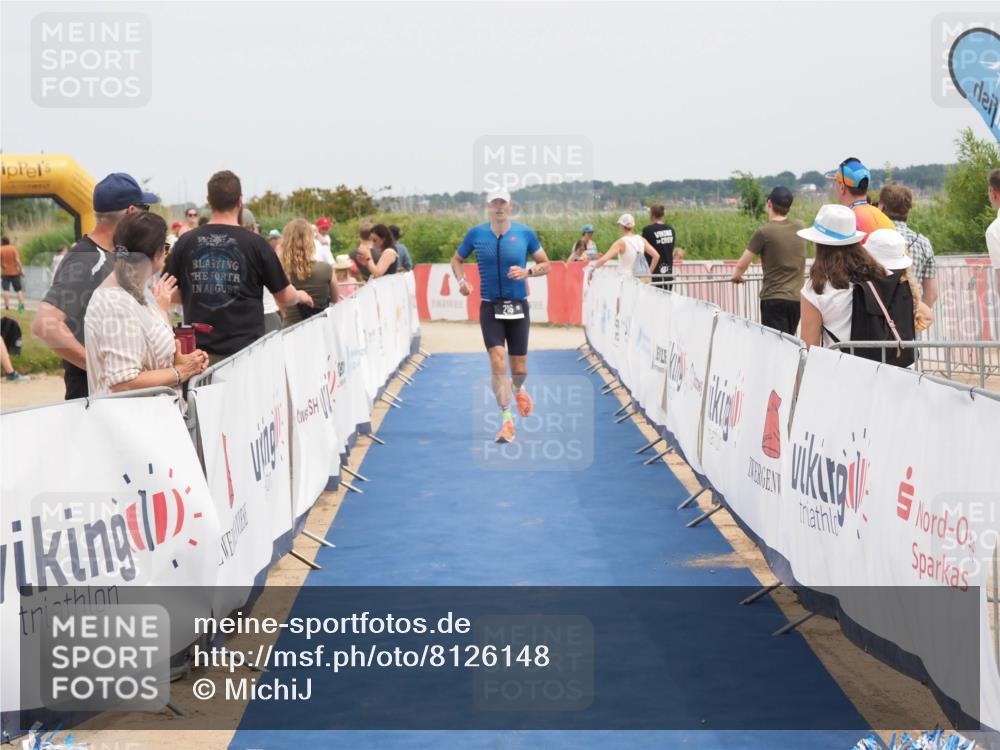 22.06.2025 - Viking Triathlon MichiJ http://msf.ph/oto/8126148 22.06.2025 15:17:30 Ziel 216 meine-sportfotos.de