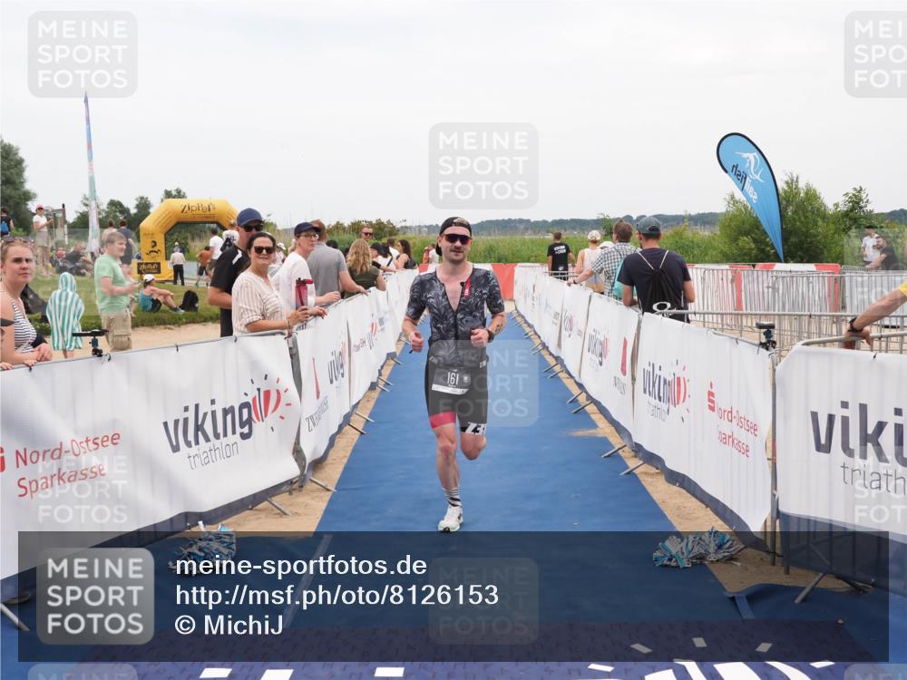 22.06.2025 - Viking Triathlon MichiJ http://msf.ph/oto/8126153 22.06.2025 15:22:37 Ziel 161 meine-sportfotos.de