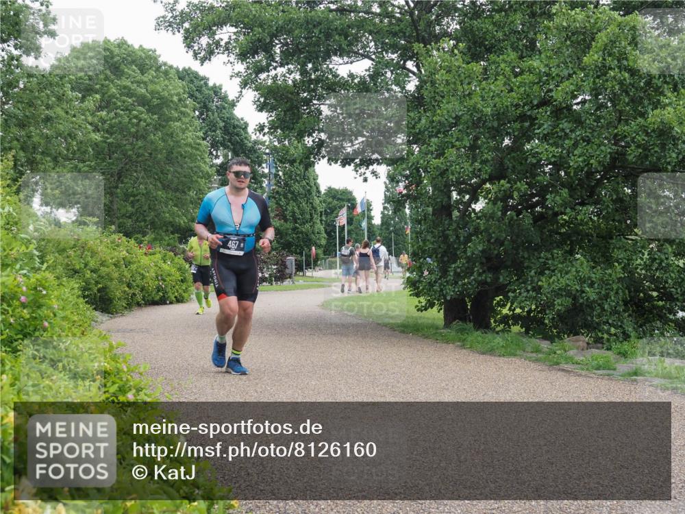 22.06.2025 - Viking Triathlon KatJ http://msf.ph/oto/8126160 22.06.2025 15:29:11 Laufen 467 meine-sportfotos.de