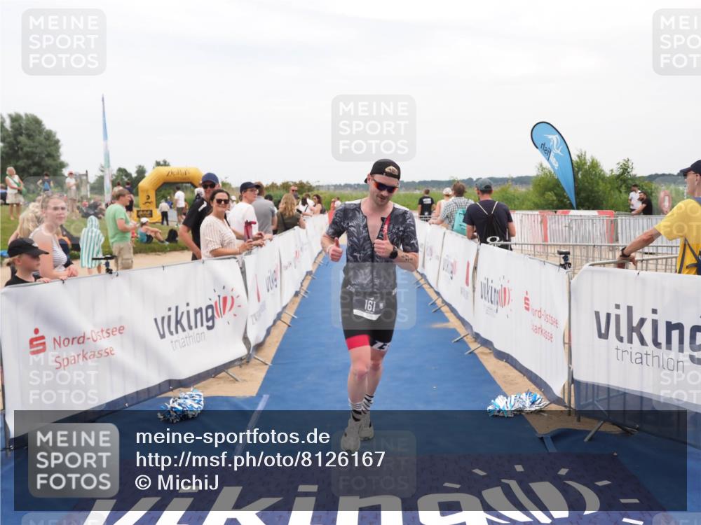 22.06.2025 - Viking Triathlon MichiJ http://msf.ph/oto/8126167 22.06.2025 15:22:37 Ziel 161 meine-sportfotos.de