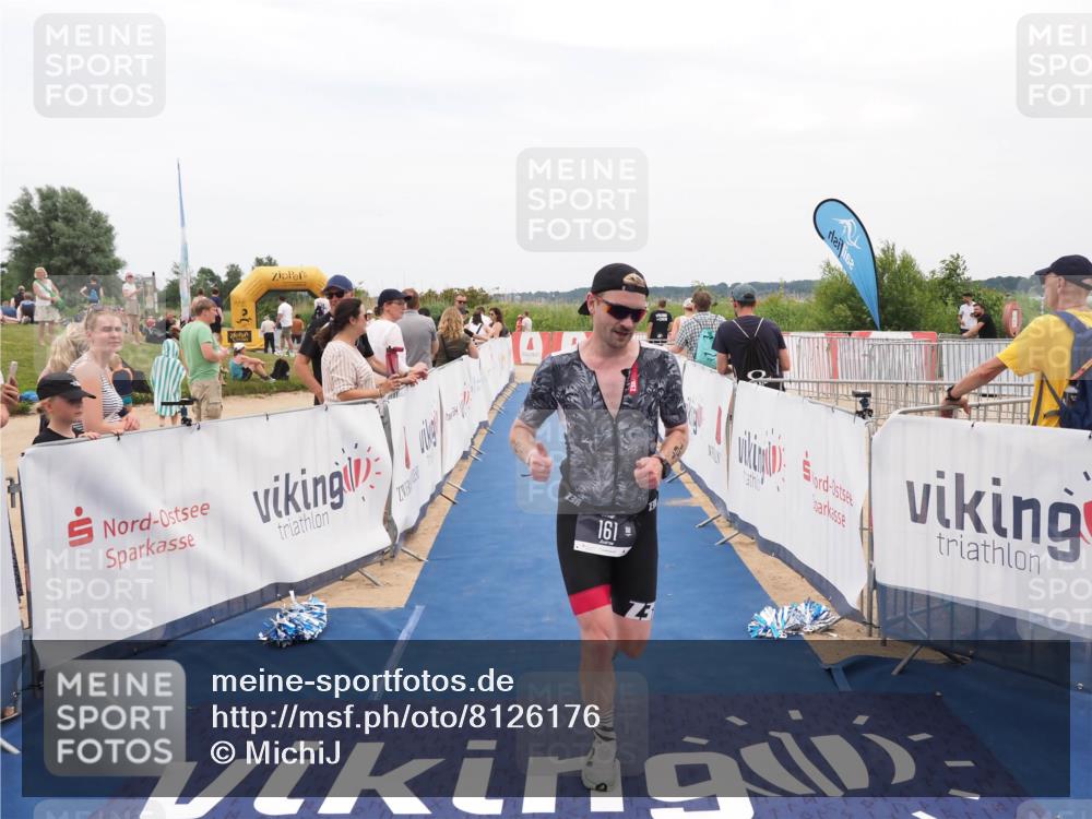 22.06.2025 - Viking Triathlon MichiJ http://msf.ph/oto/8126176 22.06.2025 15:22:37 Ziel 161 meine-sportfotos.de
