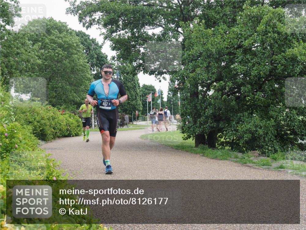 22.06.2025 - Viking Triathlon KatJ http://msf.ph/oto/8126177 22.06.2025 15:29:11 Laufen 467 meine-sportfotos.de