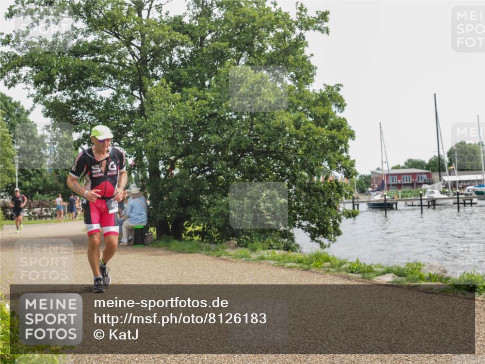 22.06.2025 - Viking Triathlon KatJ http://msf.ph/oto/8126183 22.06.2025 13:45:46 Laufen 493 meine-sportfotos.de