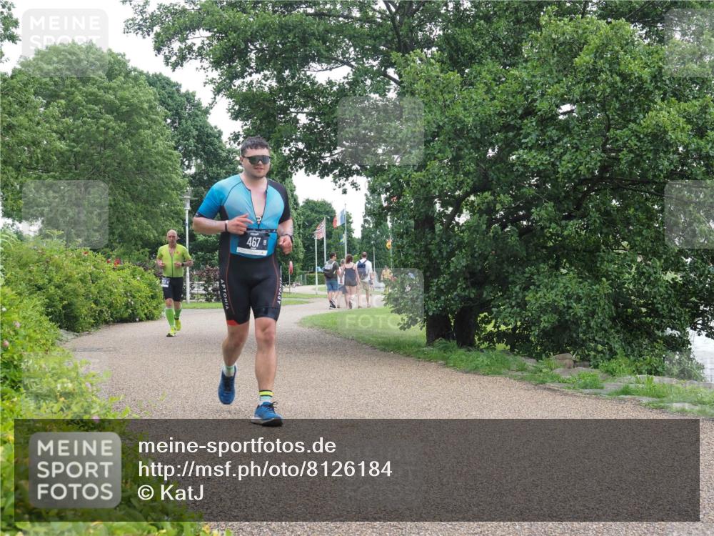 22.06.2025 - Viking Triathlon KatJ http://msf.ph/oto/8126184 22.06.2025 15:29:11 Laufen 467 meine-sportfotos.de