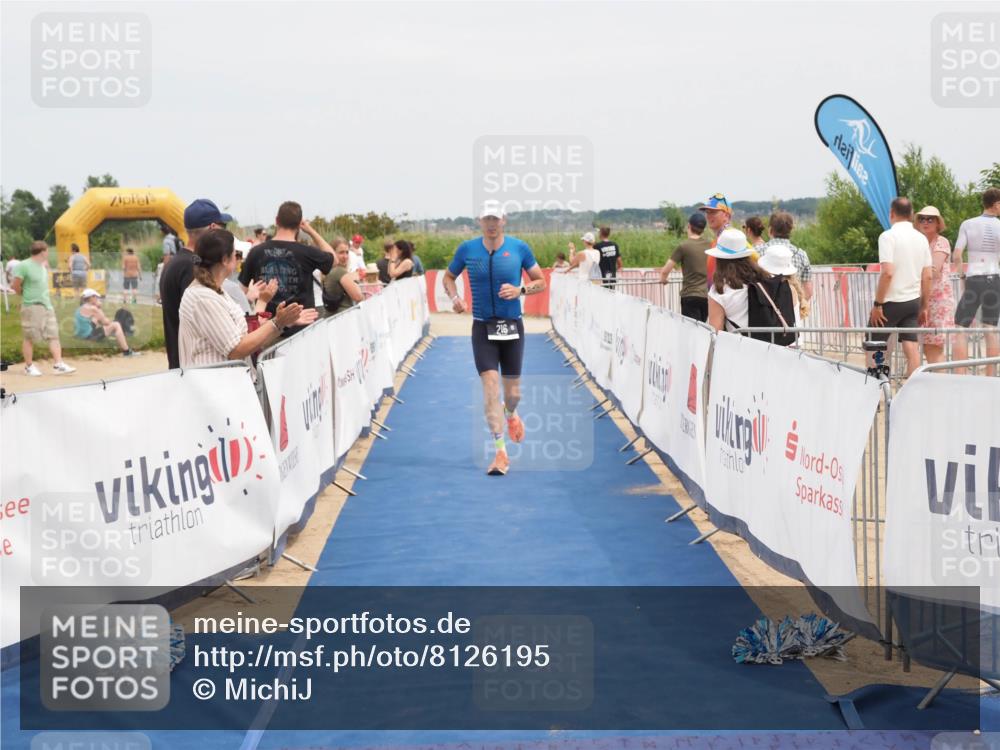 22.06.2025 - Viking Triathlon MichiJ http://msf.ph/oto/8126195 22.06.2025 15:17:32 Ziel 216 meine-sportfotos.de
