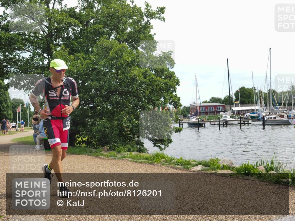 22.06.2025 - Viking Triathlon KatJ http://msf.ph/oto/8126201 22.06.2025 13:45:47 Laufen 493 meine-sportfotos.de