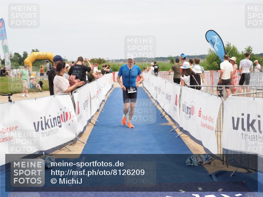 22.06.2025 - Viking Triathlon MichiJ http://msf.ph/oto/8126209 22.06.2025 15:17:32 Ziel 216 meine-sportfotos.de