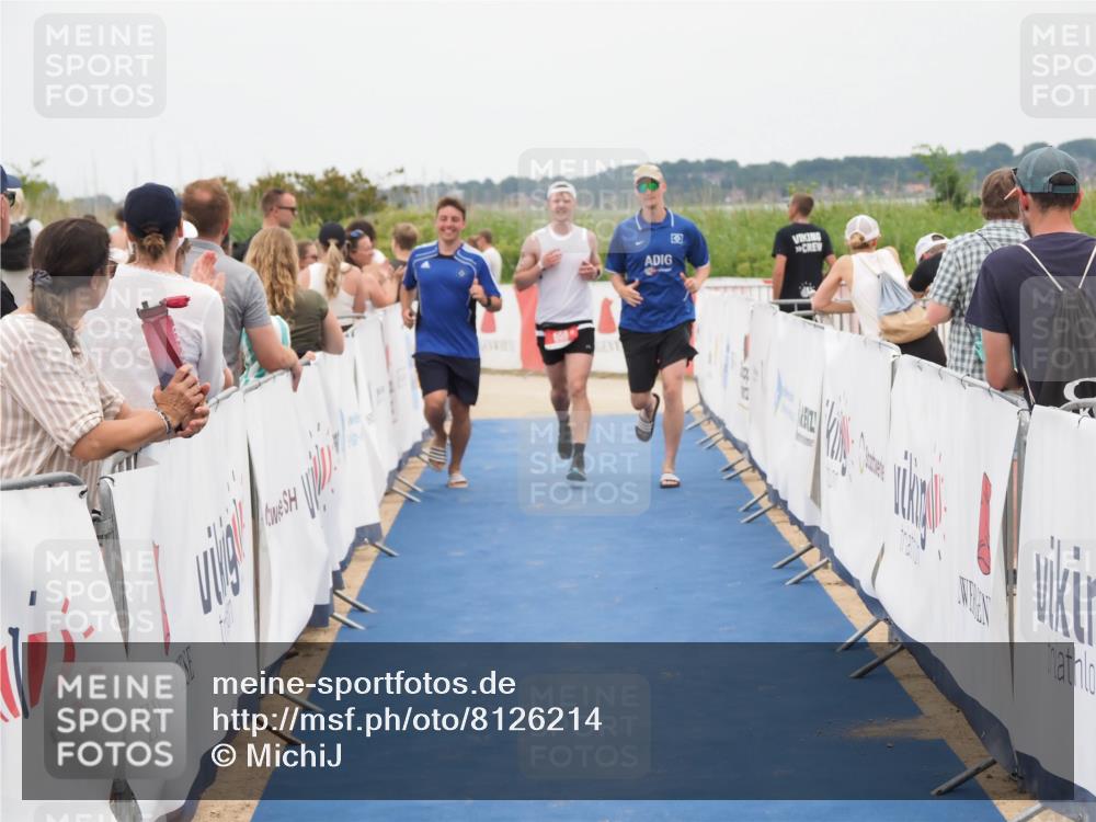22.06.2025 - Viking Triathlon MichiJ http://msf.ph/oto/8126214 22.06.2025 15:22:53 Ziel 658 meine-sportfotos.de