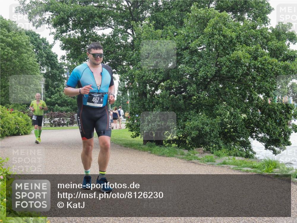 22.06.2025 - Viking Triathlon KatJ http://msf.ph/oto/8126230 22.06.2025 15:29:12 Laufen 467 meine-sportfotos.de
