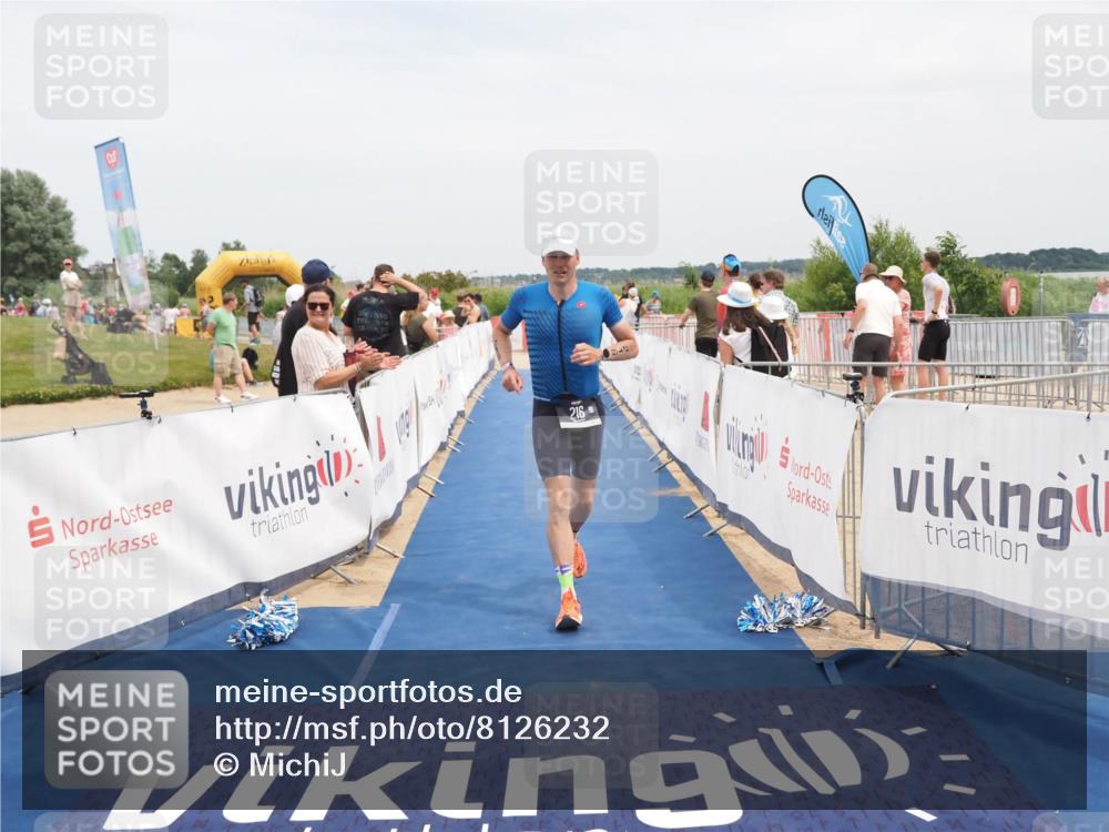22.06.2025 - Viking Triathlon MichiJ http://msf.ph/oto/8126232 22.06.2025 15:17:33 Ziel 216 meine-sportfotos.de