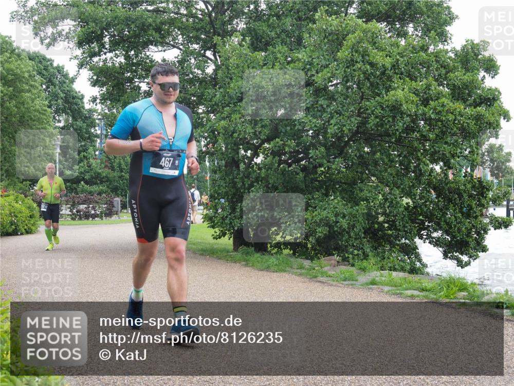 22.06.2025 - Viking Triathlon KatJ http://msf.ph/oto/8126235 22.06.2025 15:29:12 Laufen 467 meine-sportfotos.de