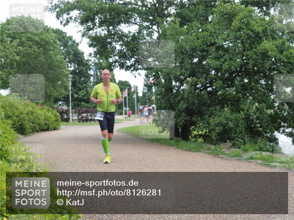 22.06.2025 - Viking Triathlon KatJ http://msf.ph/oto/8126281 22.06.2025 15:29:15 Laufen 263, 467 meine-sportfotos.de