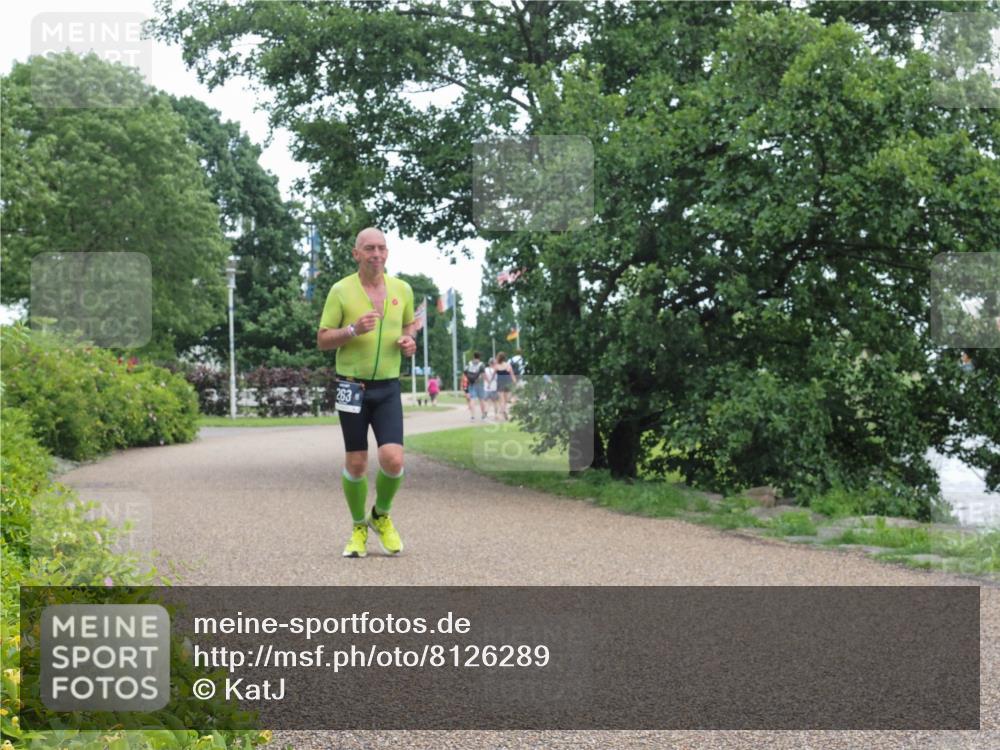 22.06.2025 - Viking Triathlon KatJ http://msf.ph/oto/8126289 22.06.2025 15:29:15 Laufen 263, 467 meine-sportfotos.de