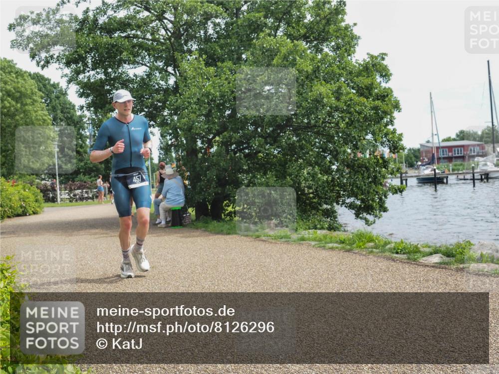 22.06.2025 - Viking Triathlon KatJ http://msf.ph/oto/8126296 22.06.2025 13:46:16 Laufen 457 meine-sportfotos.de