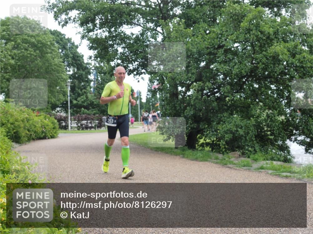22.06.2025 - Viking Triathlon KatJ http://msf.ph/oto/8126297 22.06.2025 15:29:15 Laufen 263, 467 meine-sportfotos.de