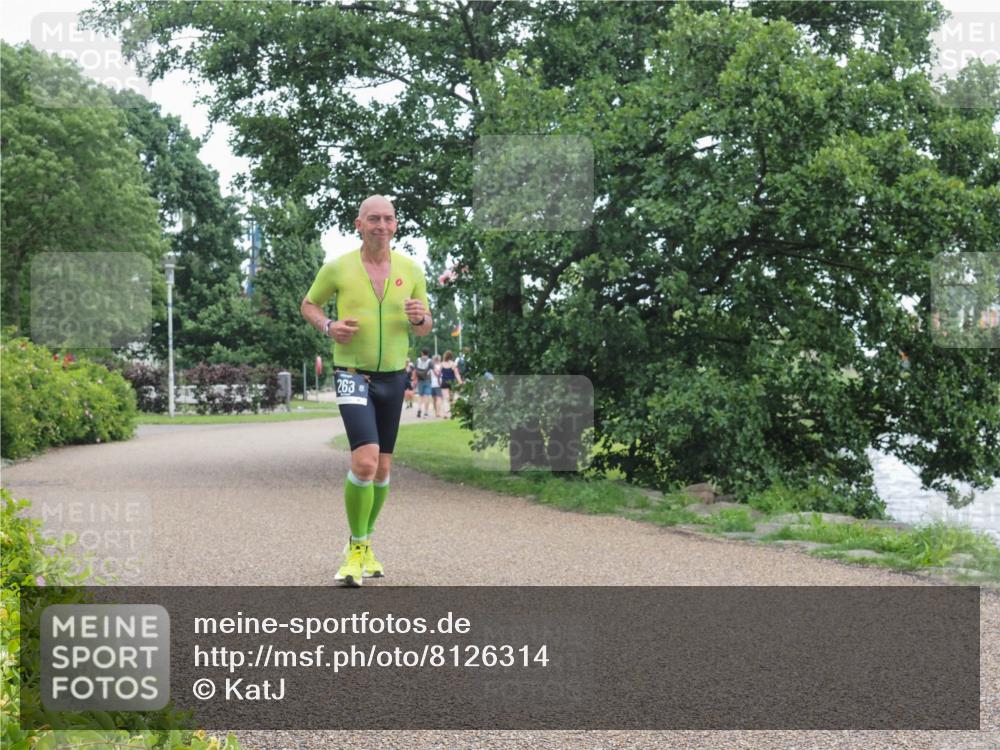 22.06.2025 - Viking Triathlon KatJ http://msf.ph/oto/8126314 22.06.2025 15:29:15 Laufen 263, 467 meine-sportfotos.de