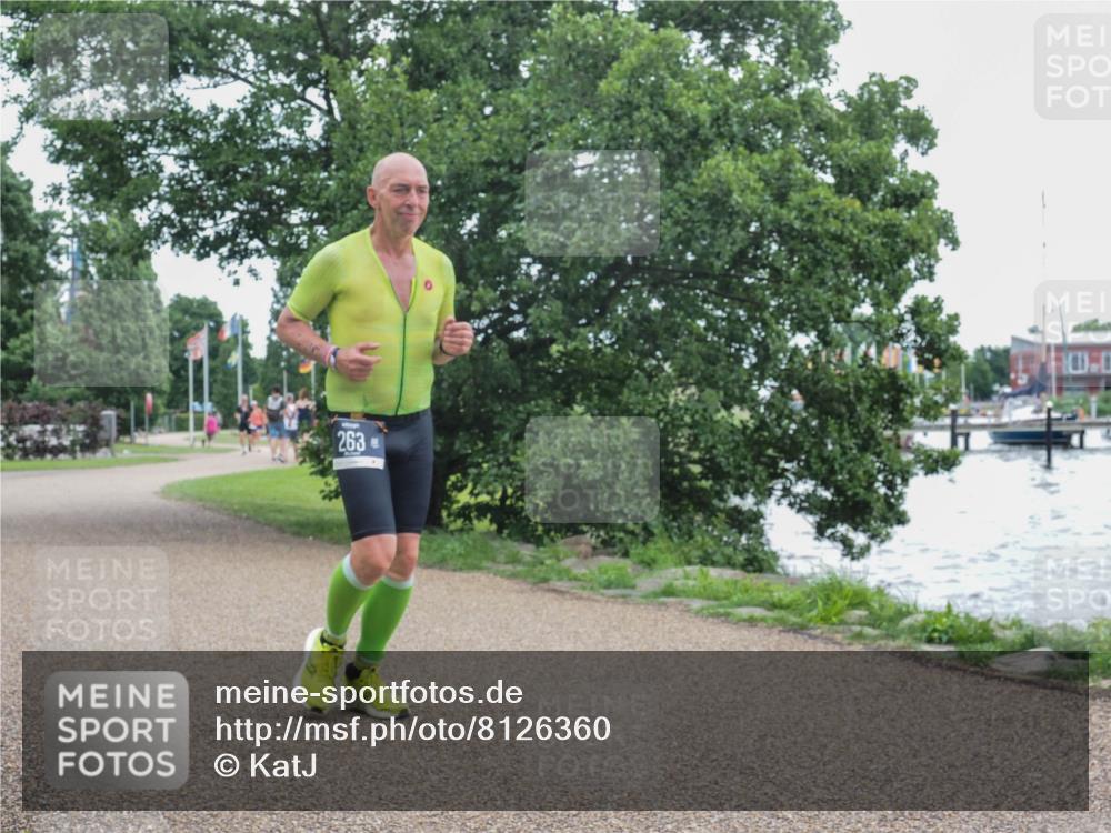 22.06.2025 - Viking Triathlon KatJ http://msf.ph/oto/8126360 22.06.2025 15:29:16 Laufen 263 meine-sportfotos.de