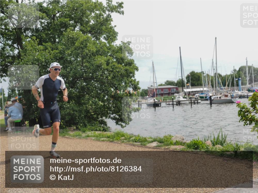 22.06.2025 - Viking Triathlon KatJ http://msf.ph/oto/8126384 22.06.2025 13:46:29 Laufen 42 meine-sportfotos.de