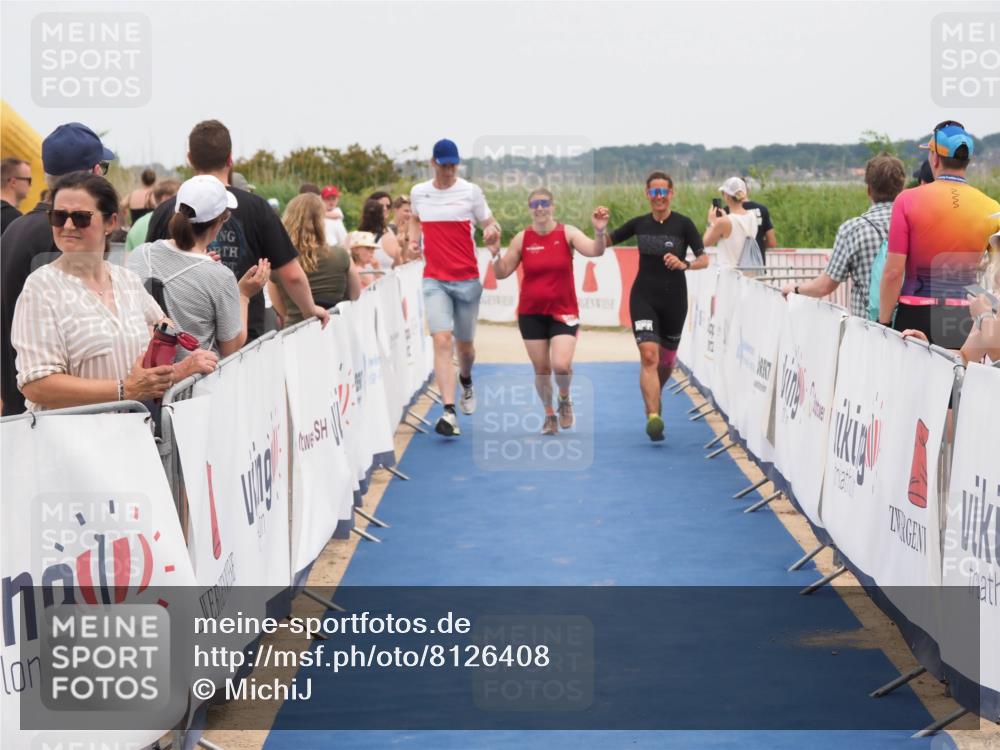 22.06.2025 - Viking Triathlon MichiJ http://msf.ph/oto/8126408 22.06.2025 15:18:06 Ziel 616 meine-sportfotos.de