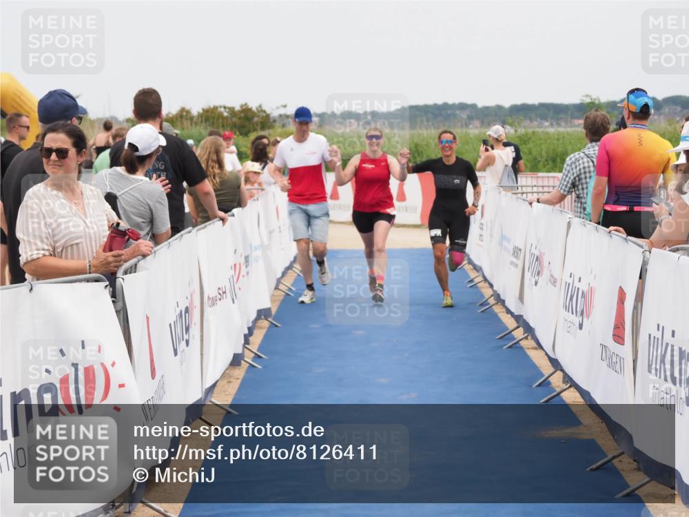 22.06.2025 - Viking Triathlon MichiJ http://msf.ph/oto/8126411 22.06.2025 15:18:06 Ziel 616 meine-sportfotos.de