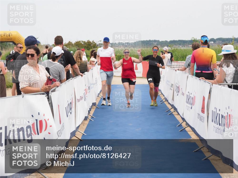 22.06.2025 - Viking Triathlon MichiJ http://msf.ph/oto/8126427 22.06.2025 15:18:07 Ziel 616 meine-sportfotos.de