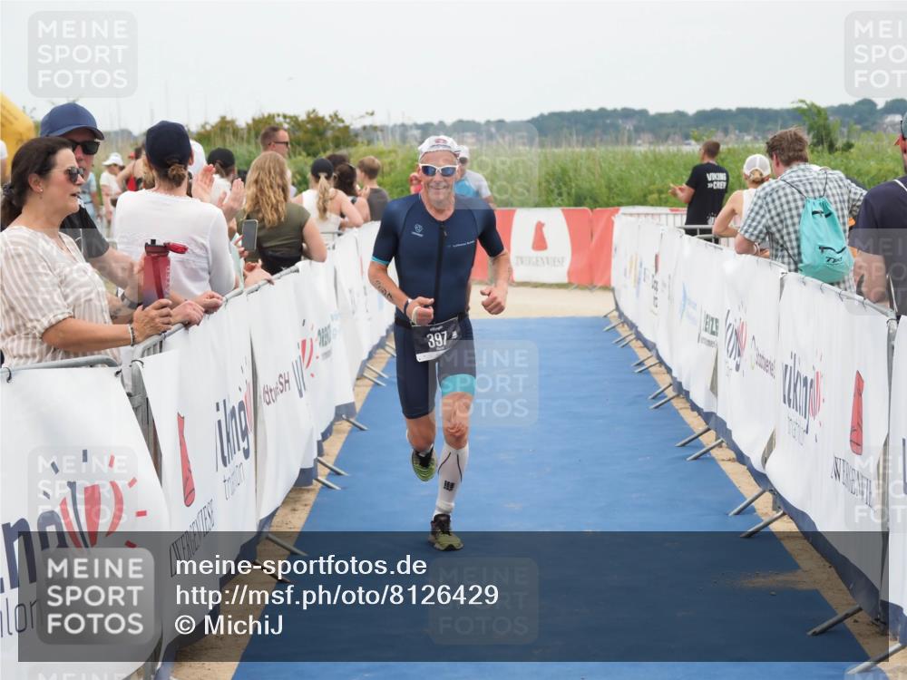 22.06.2025 - Viking Triathlon MichiJ http://msf.ph/oto/8126429 22.06.2025 15:23:14 Ziel 158, 397 meine-sportfotos.de