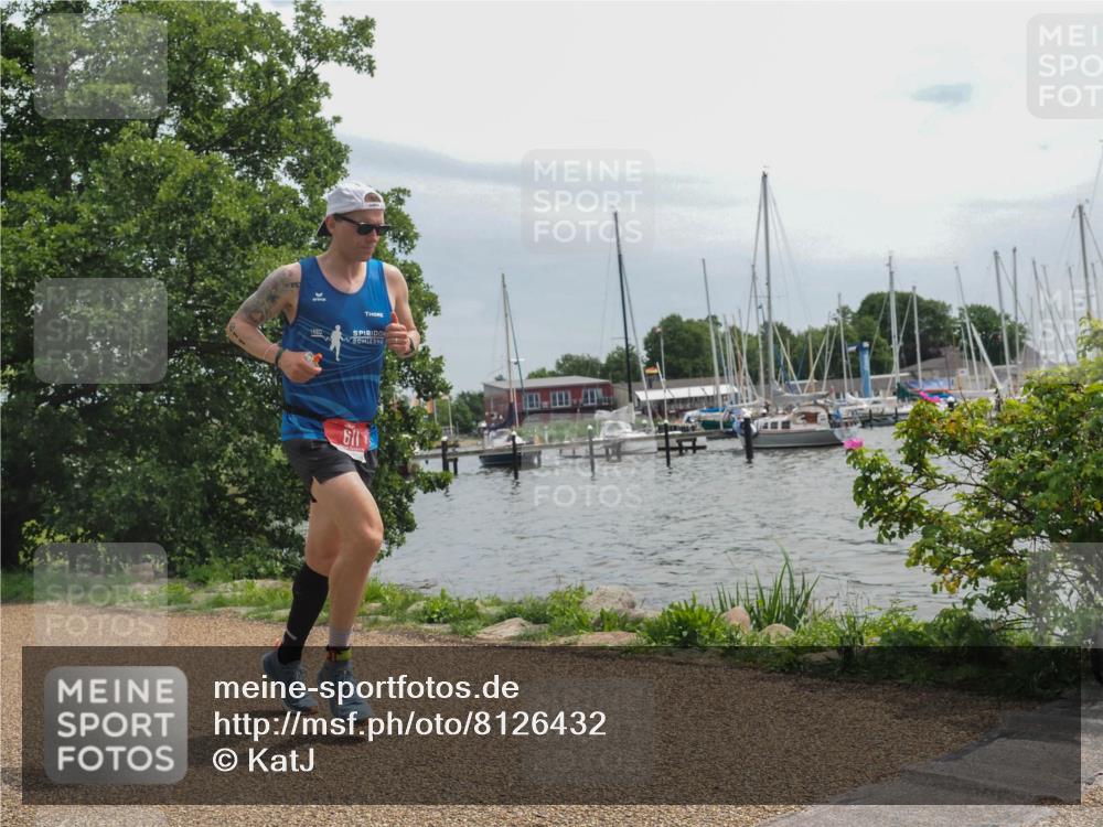 22.06.2025 - Viking Triathlon KatJ http://msf.ph/oto/8126432 22.06.2025 13:46:41 Laufen 611 meine-sportfotos.de