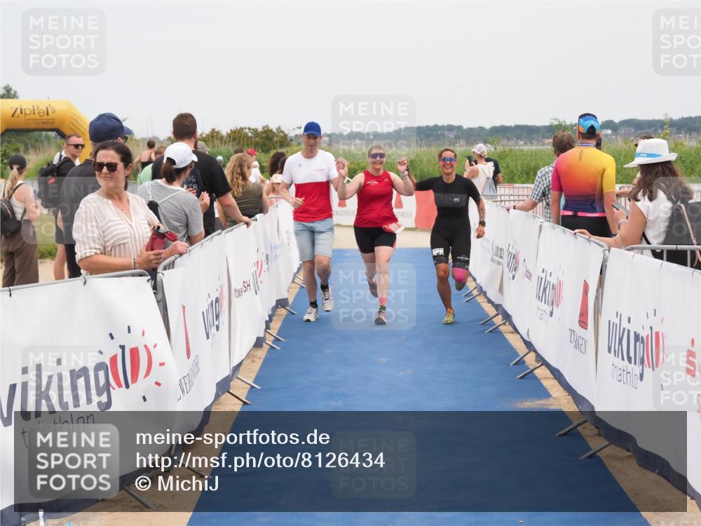 22.06.2025 - Viking Triathlon MichiJ http://msf.ph/oto/8126434 22.06.2025 15:18:07 Ziel 616 meine-sportfotos.de