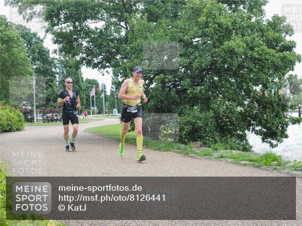 22.06.2025 - Viking Triathlon KatJ http://msf.ph/oto/8126441 22.06.2025 15:29:29 Laufen 234, 523 meine-sportfotos.de