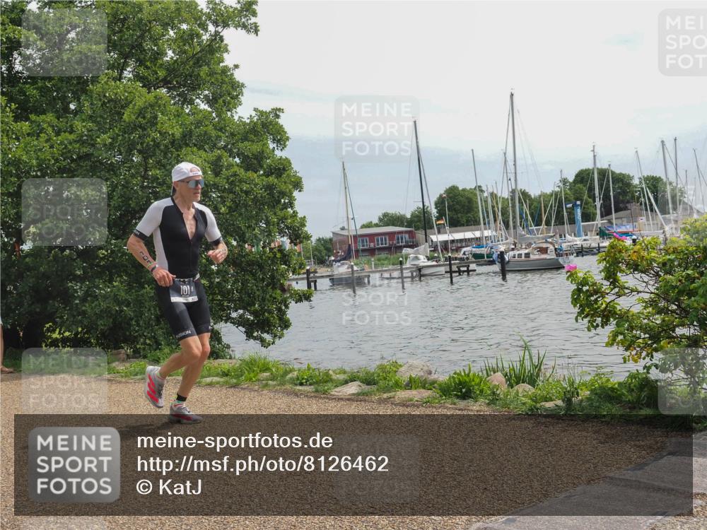 22.06.2025 - Viking Triathlon KatJ http://msf.ph/oto/8126462 22.06.2025 13:46:49 Laufen 101 meine-sportfotos.de
