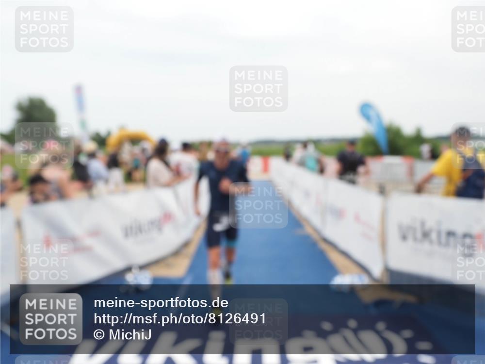 22.06.2025 - Viking Triathlon MichiJ http://msf.ph/oto/8126491 22.06.2025 15:23:16 Ziel 158, 397 meine-sportfotos.de