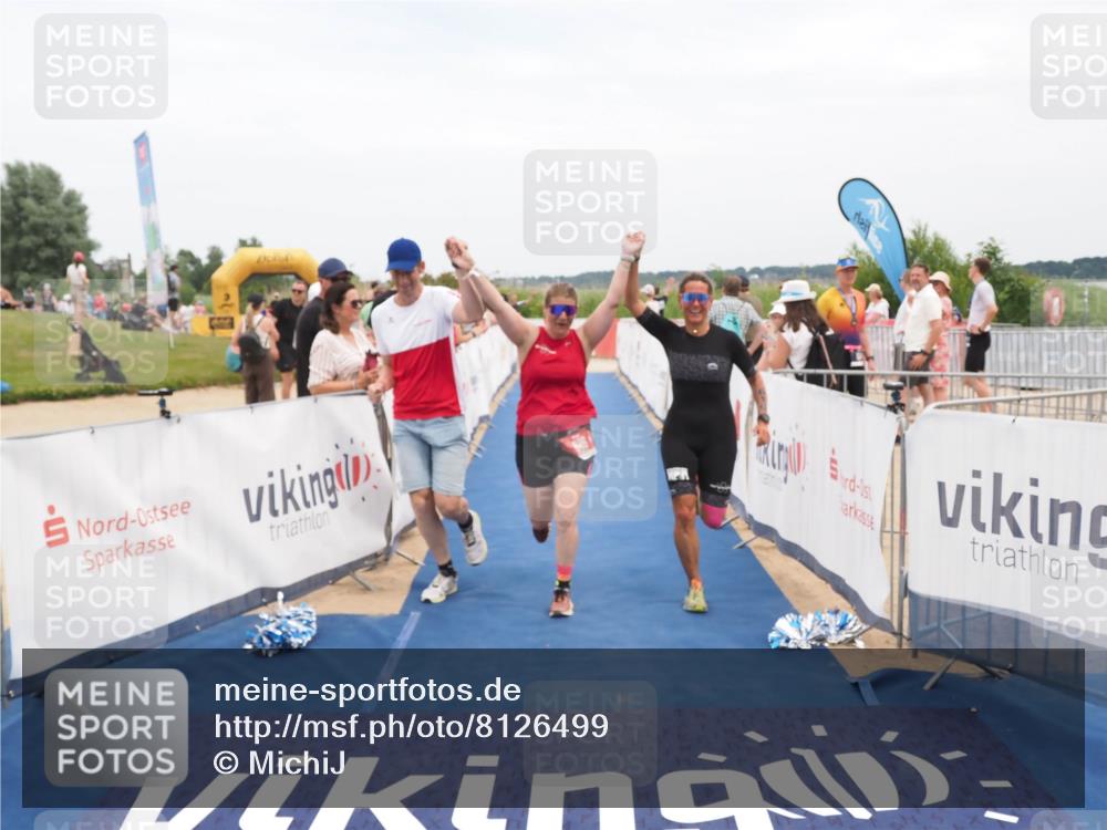 22.06.2025 - Viking Triathlon MichiJ http://msf.ph/oto/8126499 22.06.2025 15:18:09 Ziel 616 meine-sportfotos.de