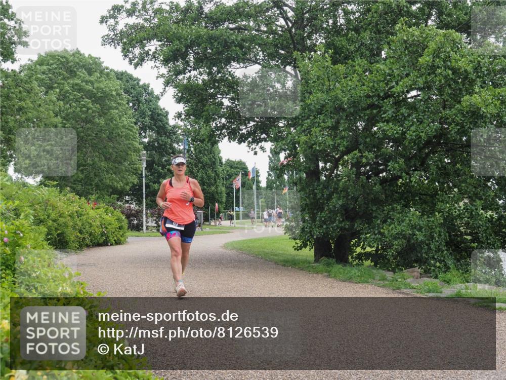22.06.2025 - Viking Triathlon KatJ http://msf.ph/oto/8126539 22.06.2025 15:29:39 Laufen 89 meine-sportfotos.de