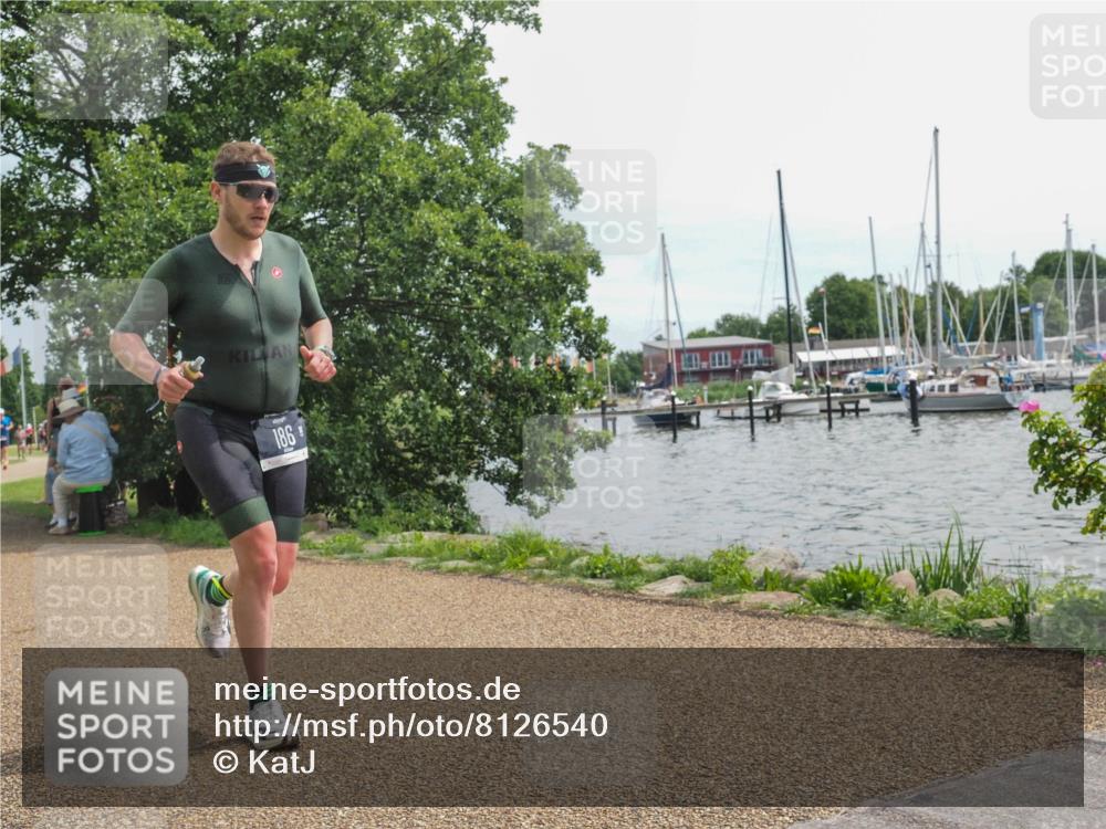 22.06.2025 - Viking Triathlon KatJ http://msf.ph/oto/8126540 22.06.2025 13:47:04 Laufen 137, 186, 610 meine-sportfotos.de