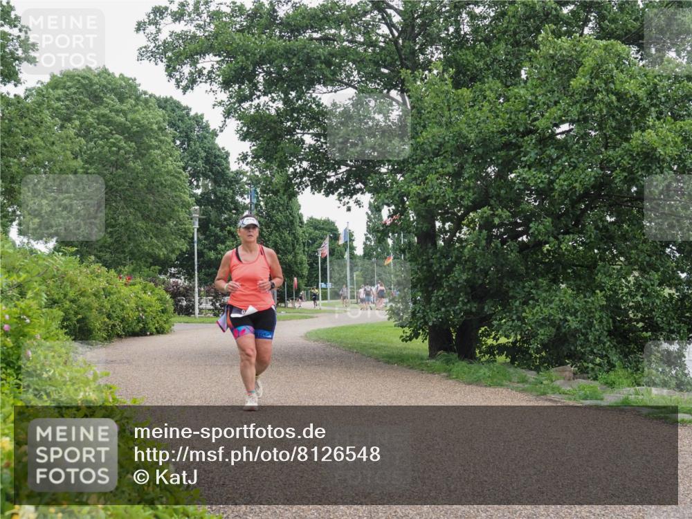 22.06.2025 - Viking Triathlon KatJ http://msf.ph/oto/8126548 22.06.2025 15:29:39 Laufen 89 meine-sportfotos.de