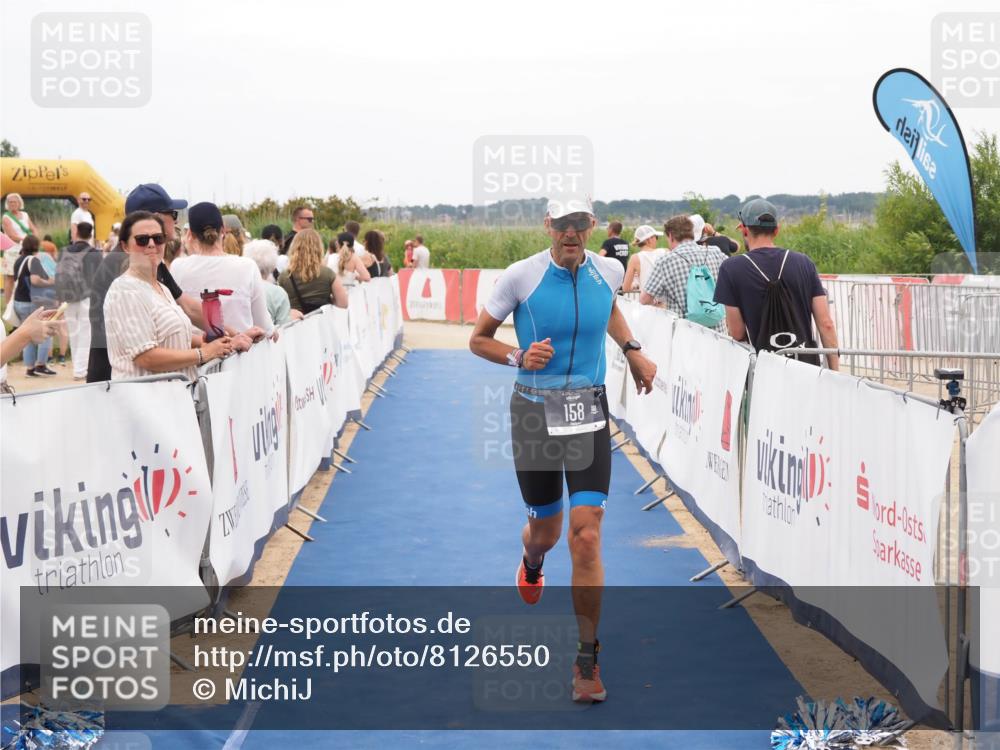 22.06.2025 - Viking Triathlon MichiJ http://msf.ph/oto/8126550 22.06.2025 15:23:19 Ziel 158, 397 meine-sportfotos.de